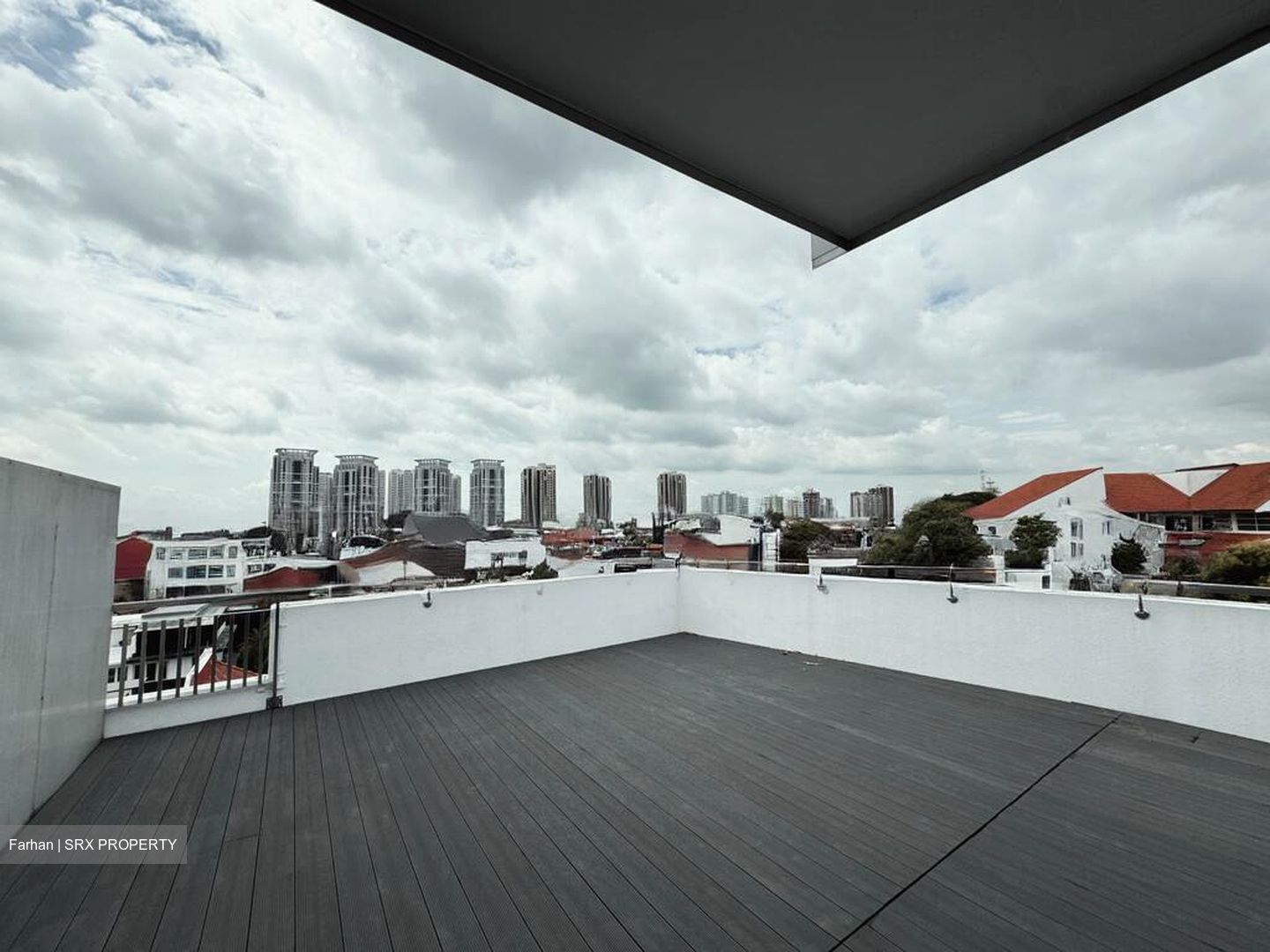 East Coast Hill (D16), Semi-Detached #504073211